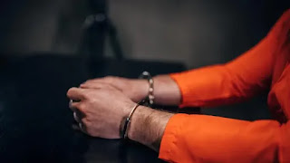جريمة مروعة تهز الأردن.. أب يقتل أطفاله الثلاثة طعنًا